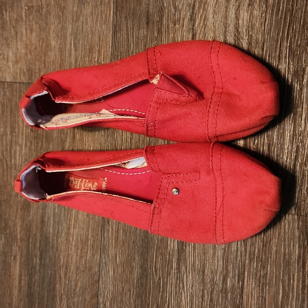 Madpole Slip-On Flats - Size 8 women's